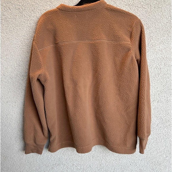 Free assembly tan sweater large - Picture 6 of 6